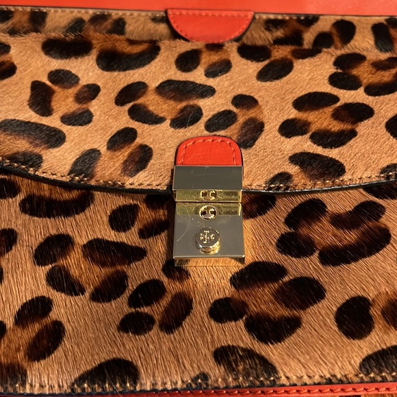 Host Pick ❤️❤️Tory Burch Priscilla Frame Bag - Picture 7 of 12